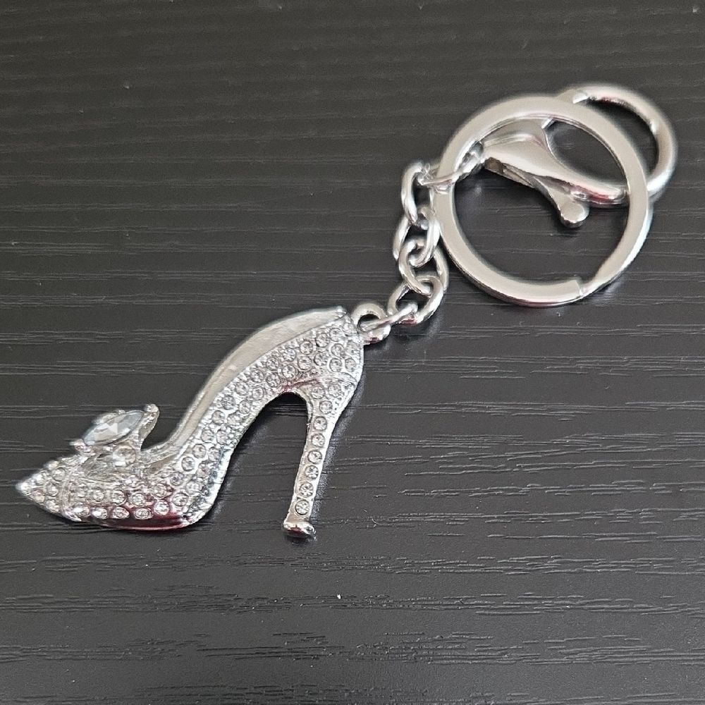 MWOT Silver Rhinestone High Heel Keychain